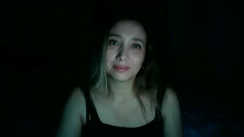 avinelra online show from April 15, 2026, 2:24 pm