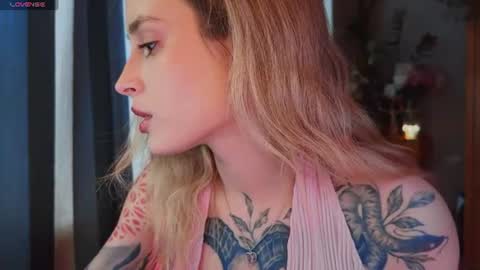 Snapshot of aviva_faith chatting on June 22, 2026, 4:48 pm Aviva online show from June 22, 2026, 4:48 pm