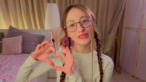 Avril online show from February 22, 2026, 9:13 pm