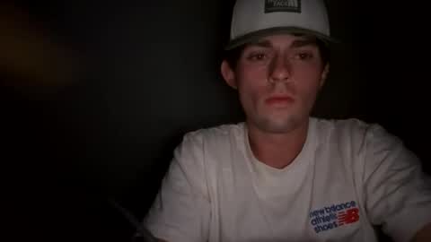 Herjobistables online show from November 19, 2025, 3:17 am