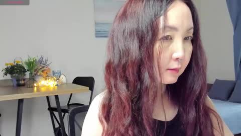 Snapshot of avroraromance chatting on March 8, 2025, 12:20 pm Avrora online show from March 8, 2025, 12:20 pm