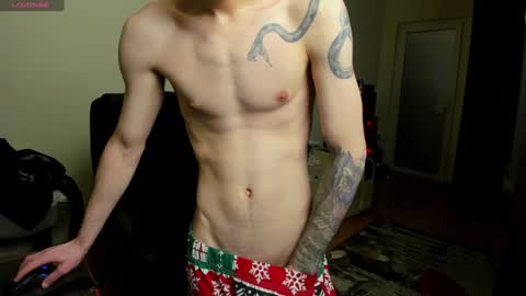 Snapshot of awesome_justin chatting on December 17, 2024, 2:55 am Justin online show from December 17, 2024, 2:55 am
