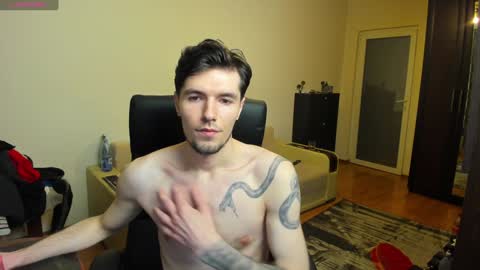 Snapshot of awesome_justin chatting on January 15, 2025, 11:30 pm Justin online show from January 15, 2025, 11:30 pm
