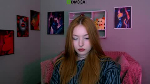 awesomeemma_ online show from May 16, 2026, 10:36 am
