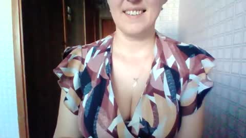 awesomeladyy online show from February 22, 2026, 8:13 am