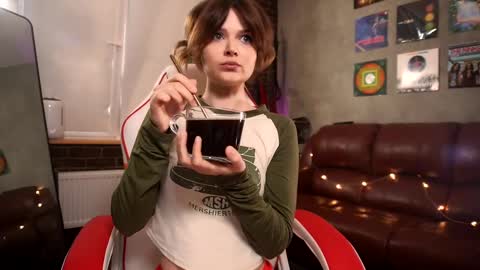 Alice online show from March 6, 2025, 9:36 am