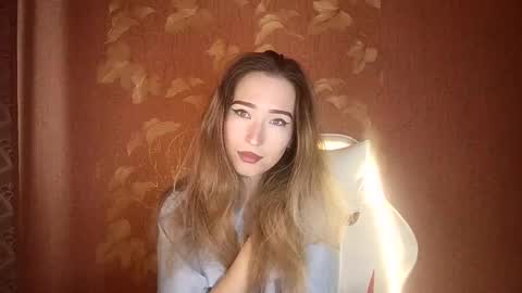 Snapshot of awora_wolf chatting on September 18, 2025, 8:27 am Awora Wolf online show from September 18, 2025, 8:27 am