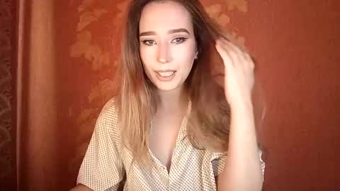 Snapshot of awora_wolf chatting on October 29, 2025, 9:22 am Awora Wolf online show from October 29, 2025, 9:22 am