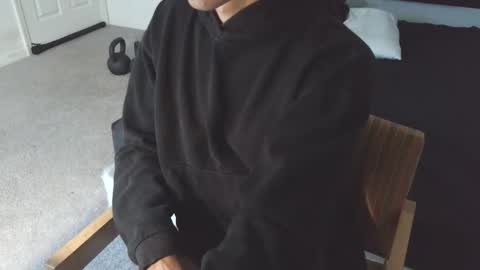 Edward Skellington online show from December 17, 2024, 1:49 pm