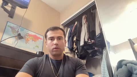 Snapshot of axel101101 chatting on September 8, 2025, 3:11 pm Axel Palacios online show from September 8, 2025, 3:11 pm