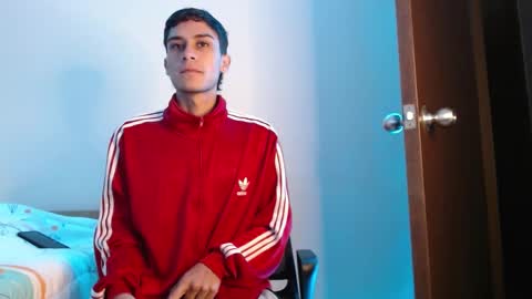 axel davis  online show from October 5, 2025, 3:16 am