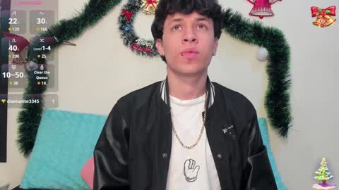 Snapshot of axel_evanss chatting on December 17, 2024, 1:27 pm Axel Evanss online show from December 17, 2024, 1:27 pm