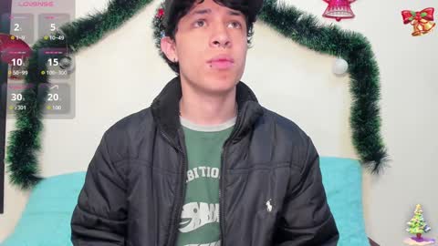 Snapshot of axel_evanss chatting on December 26, 2024, 12:49 pm Axel Evanss online show from December 26, 2024, 12:49 pm