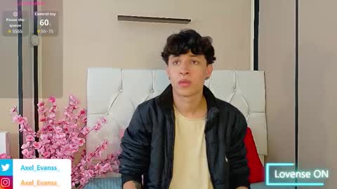 Snapshot of axel_evanss chatting on October 6, 2025, 12:02 pm Axel Evanss online show from October 6, 2025, 12:02 pm