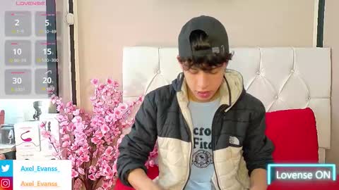 Snapshot of axel_evanss chatting on October 17, 2025, 12:30 pm Axel Evanss online show from October 17, 2025, 12:30 pm