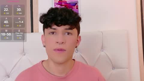 Axel Evanss online show from April 9, 2026, 12:32 pm