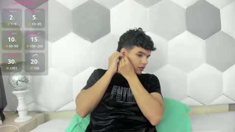 Snapshot of axel_forte chatting on September 26, 2025, 1:04 pm Axel Forte online show from September 26, 2025, 1:04 pm