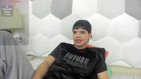 Snapshot of axel_forte chatting on October 17, 2025, 1:14 pm Axel Forte online show from October 17, 2025, 1:14 pm