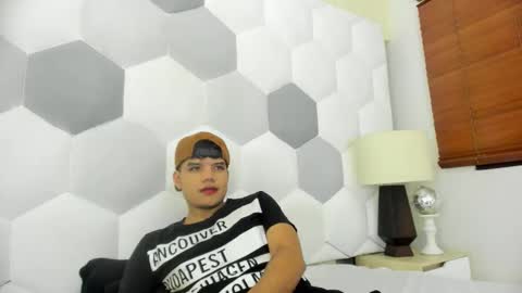 Axel Forte online show from February 9, 2026, 1:04 pm