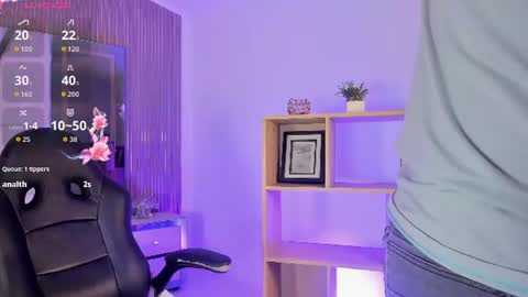 axel_grey_ online show from June 25, 2026, 12:42 pm