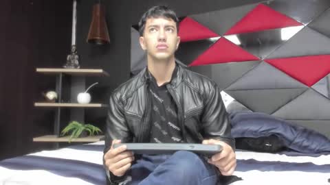 axel_hendrick online show from February 14, 2026, 11:29 am