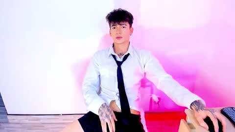 Snapshot of axel_inkshade chatting on January 15, 2026, 4:17 am Axel online show from January 15, 2026, 4:17 am