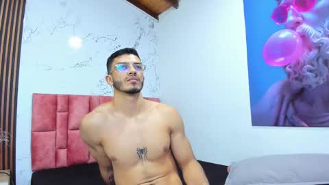 Axel  online show from December 2, 2024, 6:09 am