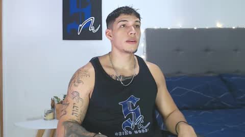 Snapshot of axel_taylor21 chatting on January 13, 2025, 4:50 am INDEPENDENT MODEL online show from January 13, 2025, 4:50 am