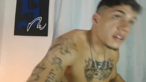 Snapshot of axel_taylor21 chatting on February 3, 2025, 12:25 am INDEPENDENT MODEL online show from February 3, 2025, 12:25 am