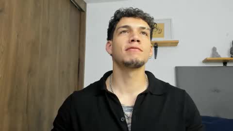 Snapshot of axel_taylor21 chatting on September 27, 2025, 4:50 am INDEPENDENT MODEL online show from September 27, 2025, 4:50 am