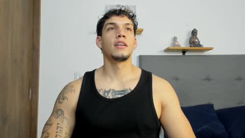 Snapshot of axel_taylor21 chatting on October 25, 2025, 2:08 am INDEPENDENT MODEL online show from October 25, 2025, 2:08 am