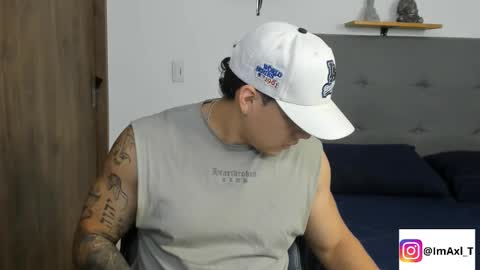 Snapshot of axel_taylor21 chatting on November 20, 2025, 5:23 pm INDEPENDENT MODEL online show from November 20, 2025, 5:23 pm