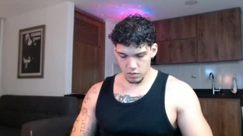 Snapshot of axel_taylor21 chatting on January 9, 2026, 1:08 am INDEPENDENT MODEL online show from January 9, 2026, 1:08 am