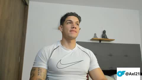 Snapshot of axel_taylor21 chatting on February 17, 2026, 6:36 pm INDEPENDENT MODEL online show from February 17, 2026, 6:36 pm