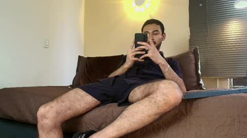 Axel Clark online show from May 27, 2026, 6:27 pm