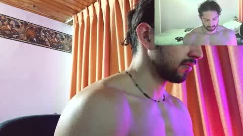 Snapshot of axelcr0ss chatting on September 23, 2025, 2:47 am axelcr0ss online show from September 23, 2025, 2:47 am