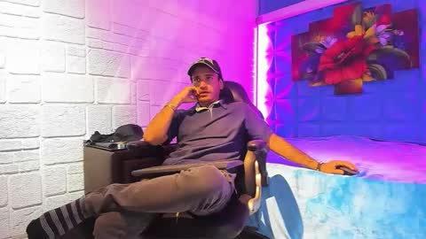 Snapshot of axell_cross2 chatting on October 4, 2025, 8:45 am Axell Cross2 online show from October 4, 2025, 8:45 am