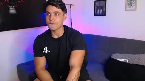 axell online show from February 14, 2026, 1:13 am