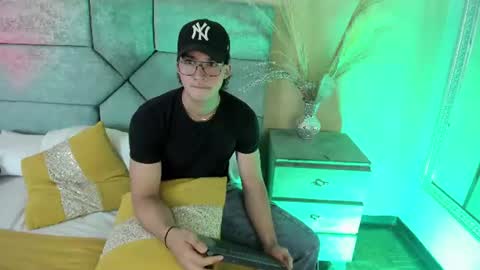 AXXELMEN online show from June 28, 2026, 10:27 pm