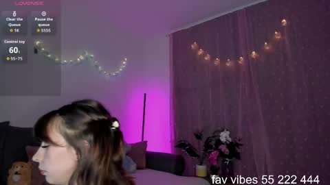 ayanadesiree online show from May 22, 2026, 7:19 pm