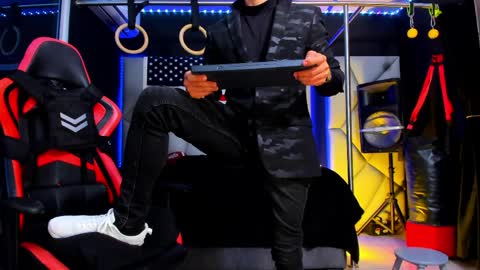 Ayden Miller online show from March 30, 2026, 3:40 am