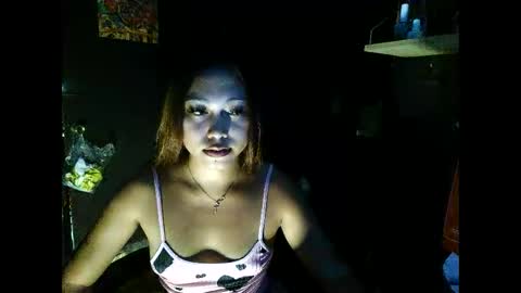ayeshahxxx online show from May 25, 2026, 12:11 pm