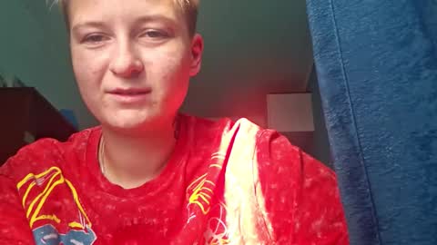 Snapshot of ayeshasahsman chatting on December 1, 2025, 9:03 am ayeshasahsman online show from December 1, 2025, 9:03 am