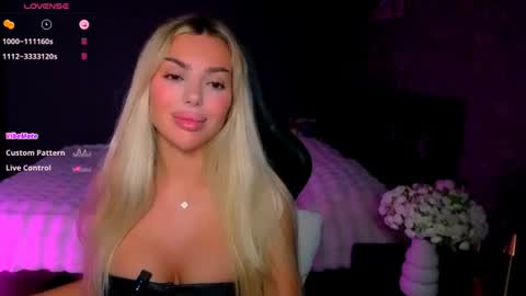 Snapshot of ayla_demir chatting on July 12, 2026, 8:00 pm Ayla Demir online show from July 12, 2026, 8:00 pm