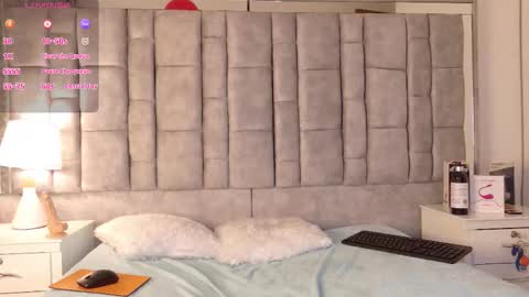 ayla_han online show from March 12, 2026, 4:29 am