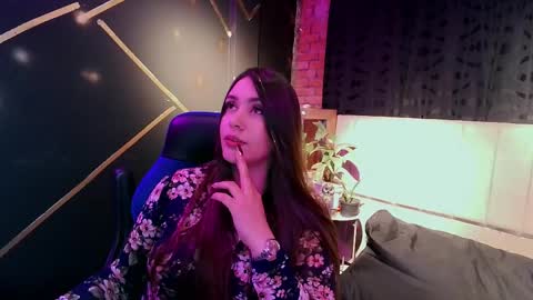 nany online show from May 13, 2026, 4:21 am