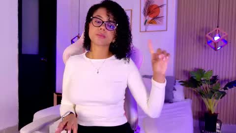 Ayleen online show from February 19, 2026, 1:07 pm