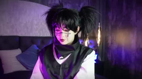 Snapshot of aylen_darkmoor chatting on June 26, 2026, 6:23 pm Aylen online show from June 26, 2026, 6:23 pm