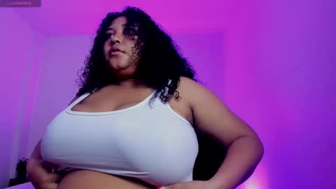 Ayliinn  online show from October 14, 2025, 4:02 am