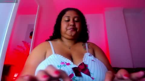 Ayliinn  online show from May 15, 2026, 5:03 am